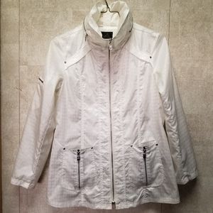 ✅#325W NWT Ubu White Houndstooth Rain Jacket S